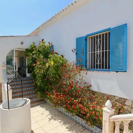 Calalga сasa Frente A La Playa Con Piscina Privada *