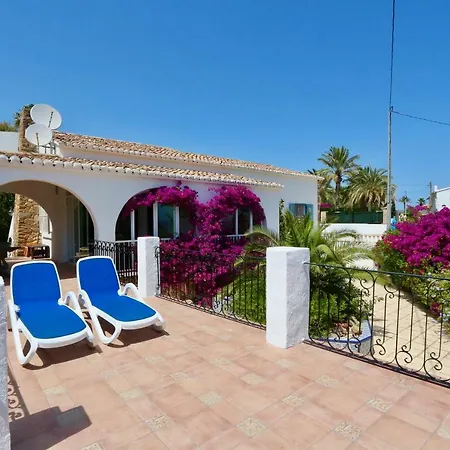 Calalga сasa Frente A La Playa Con Piscina Privada Hébergement de vacances Calp